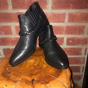 Joe’s Ankle Booties Size 9